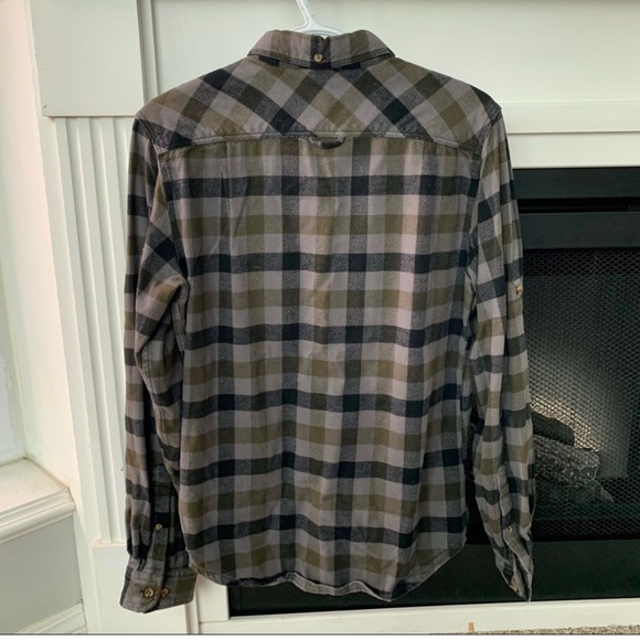 Fjallraven Men’s Skog Plaid Flannel Shirt - Picture 3 of 3